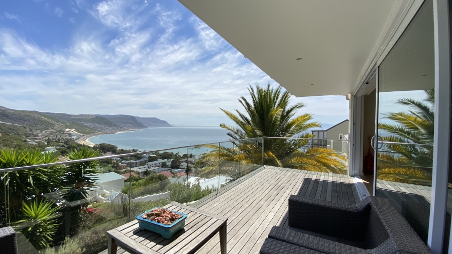 3 Bedroom Property for Sale in Admirals Kloof Western Cape